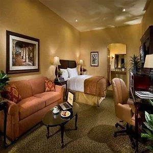 Ayres Hotel Redlands - Loma Linda 3*,