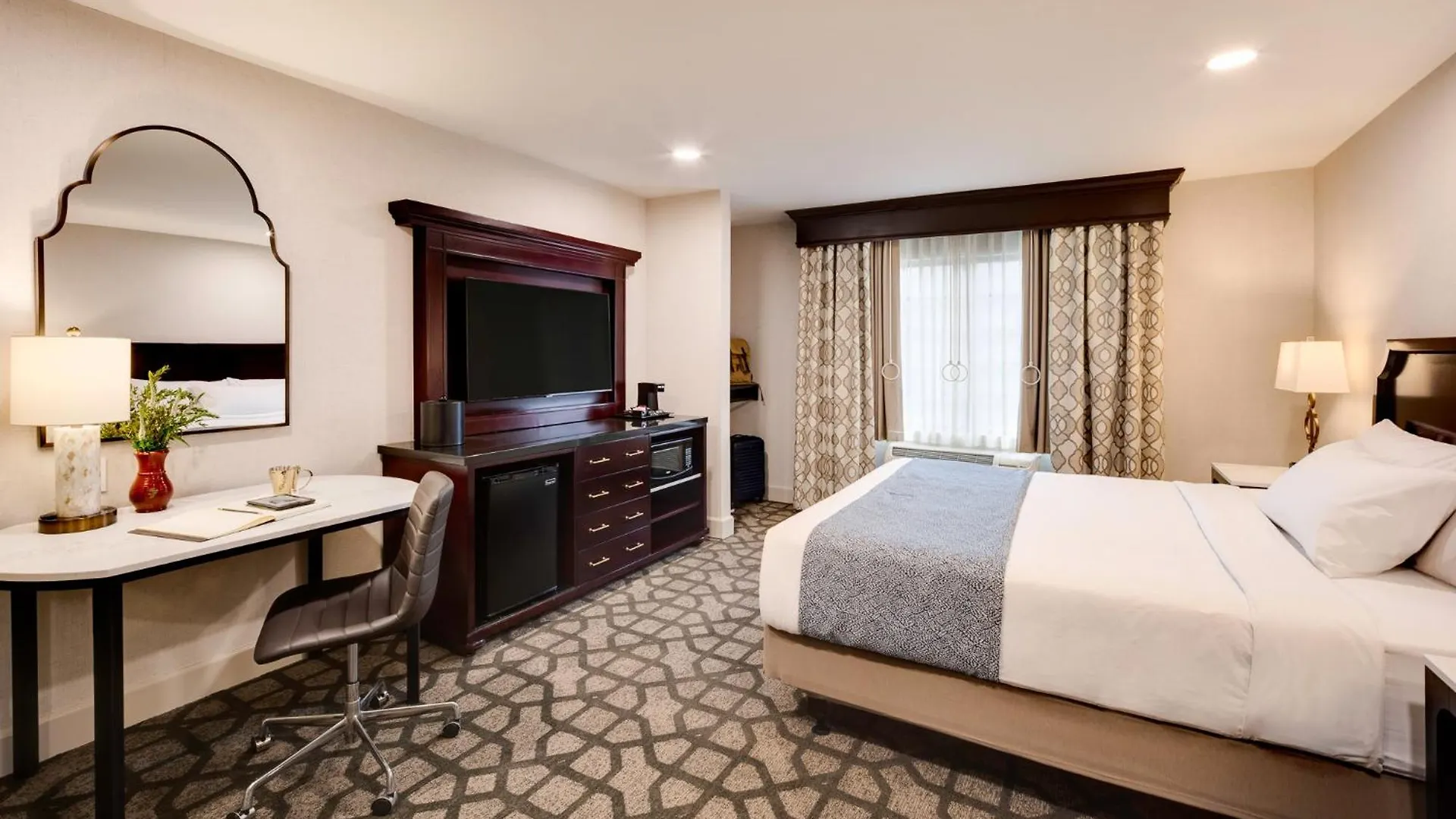 Ayres Hotel Redlands - Loma Linda